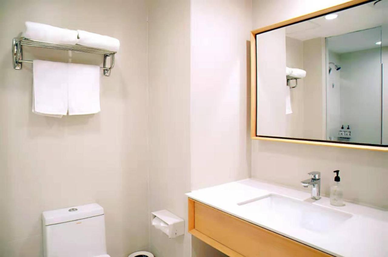 Khách sạn Ji 3*