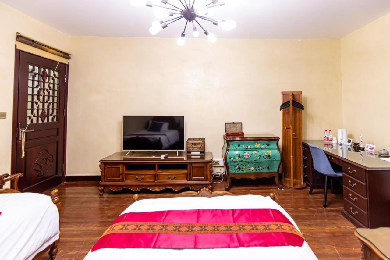 Shikumen Culture Guest house
