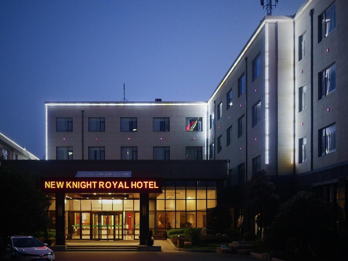 New Knight Royal Airport And International 4* Şanghay